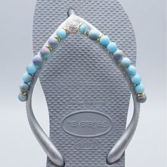 Havaianas Silver Flip Flops with Turquoise Beaded Straps - Picture 2 of 2